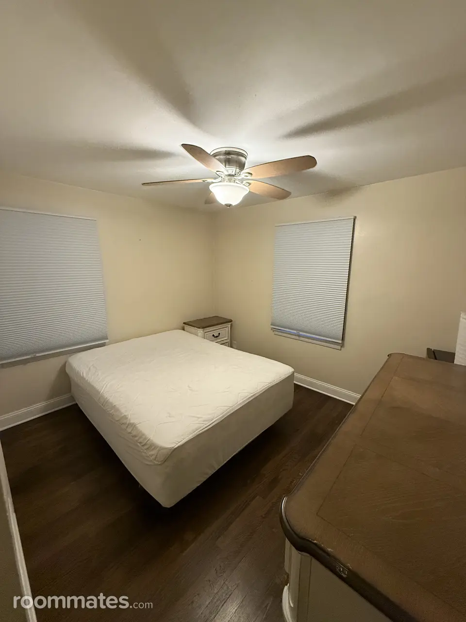 Profile photo 4 of 8