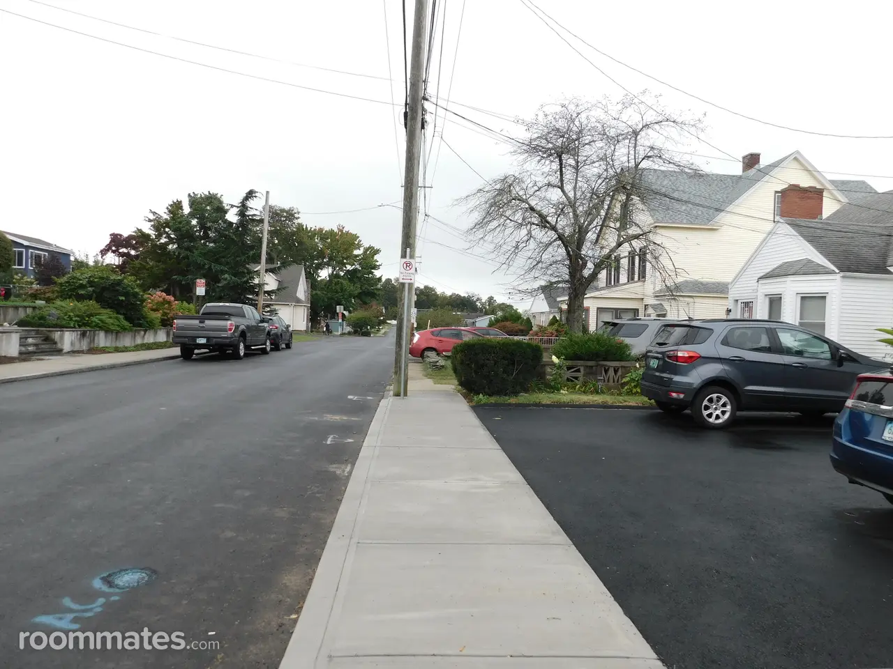 Profile photo 2 of 4