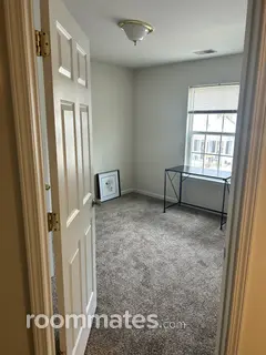 Room for rent in Bluffton, SC $1000, townhouse