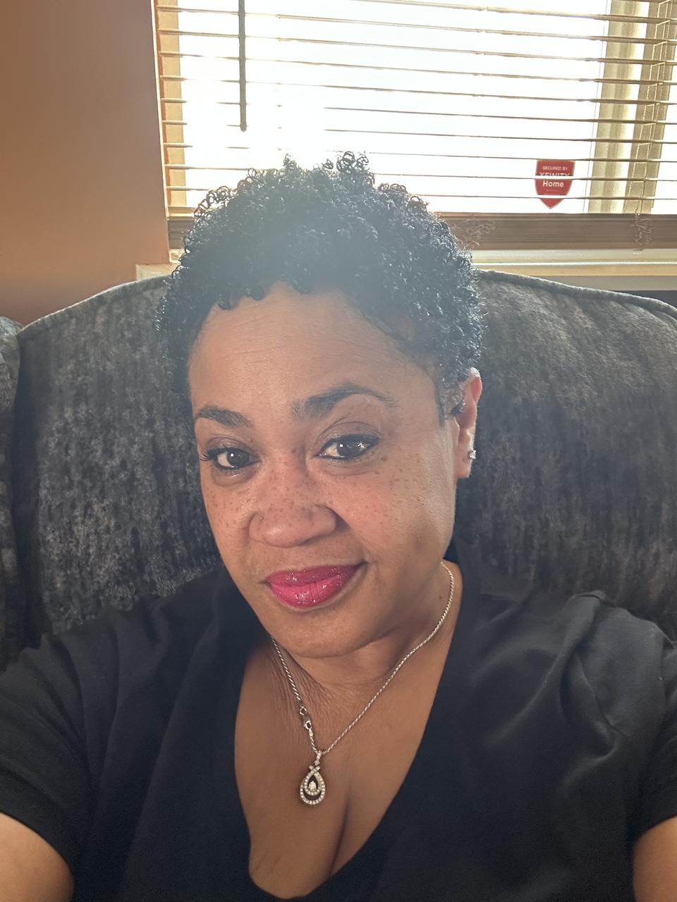 Profile photo 12 of 13