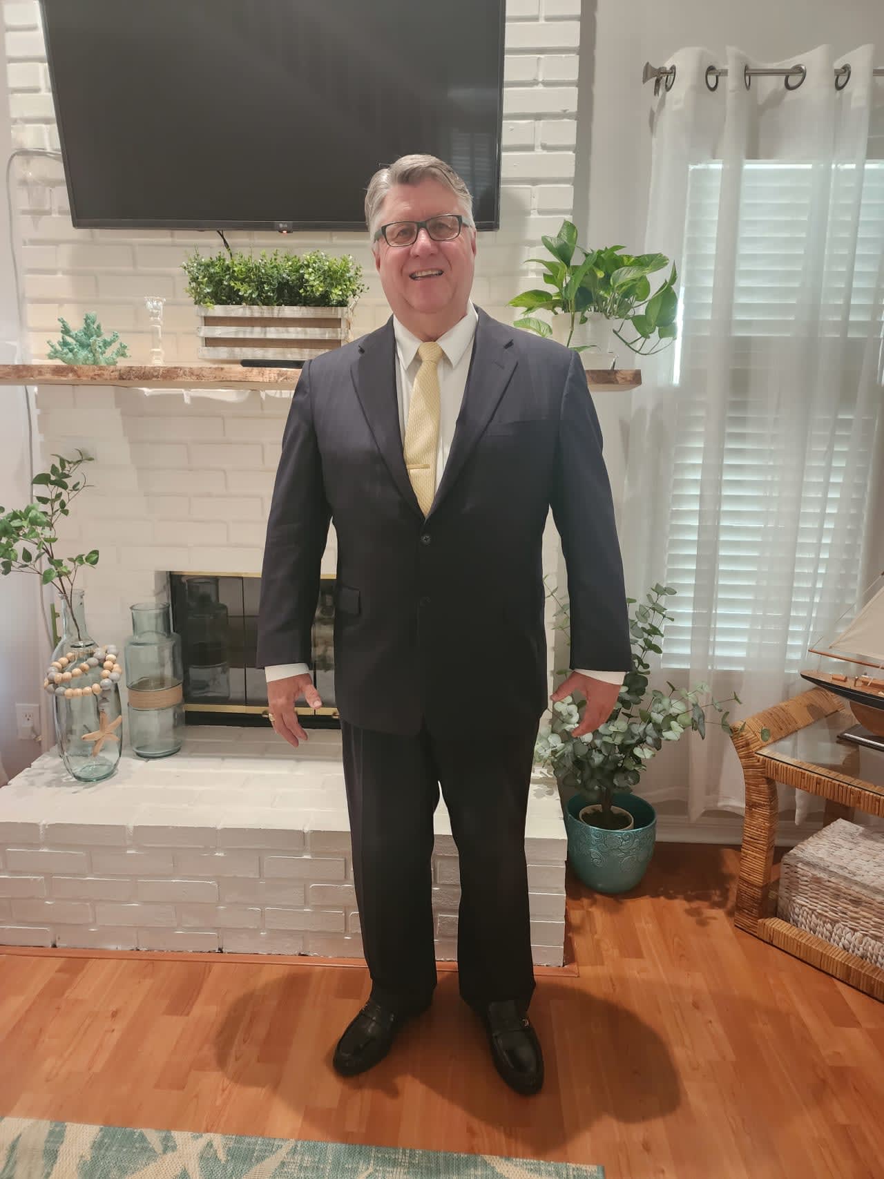 Profile photo 4 of 4