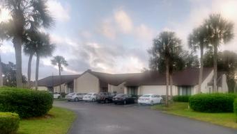 Room for rent in Orange City, FL $850, condo