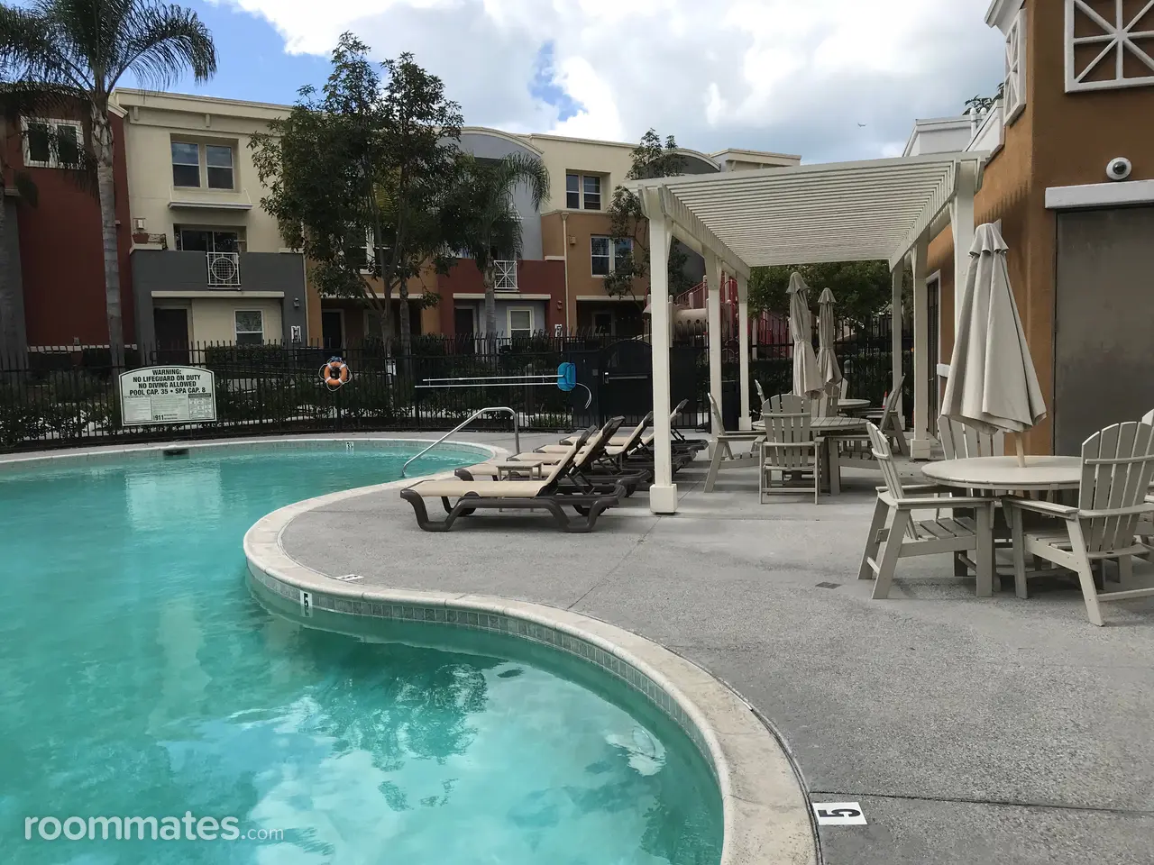 Profile photo 9 of 11