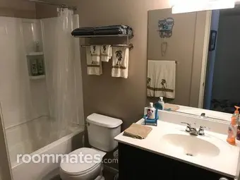 Room for rent in San Diego, CA $1200, condo