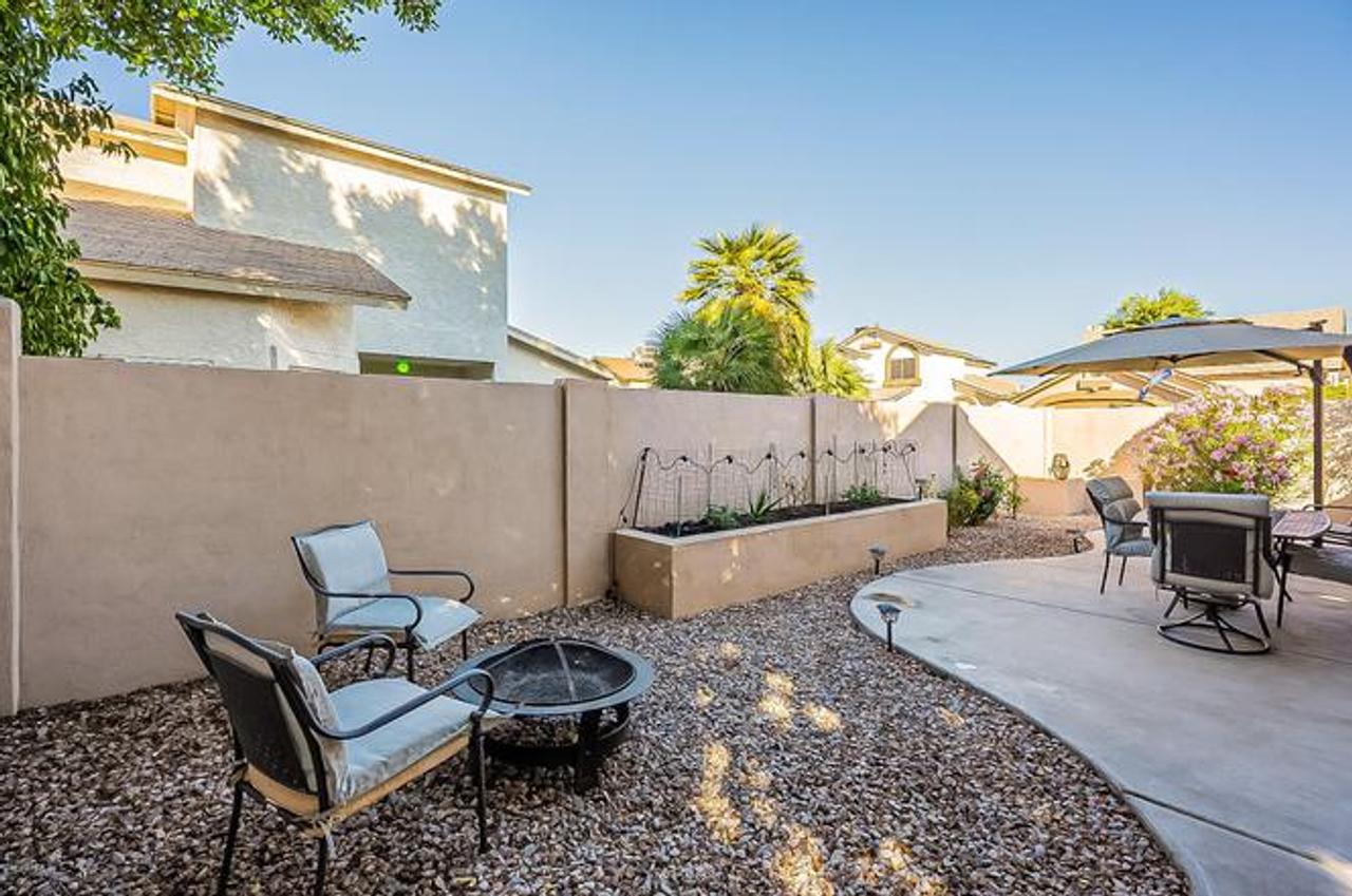 Profile photo 9 of 10