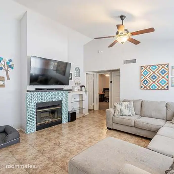 Room for rent in Mesa, AZ $900, townhouse