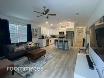 Room for rent in St. Augustine, FL $1350, house