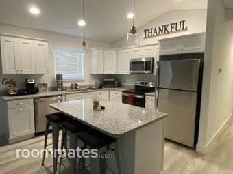 Room for rent in St. Augustine, FL $1350, house