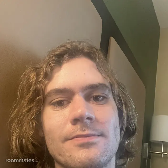 Roommate looking Eden Prairie, MN, $800