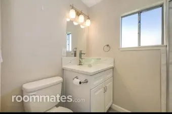 Room for rent in Roseville, CA $1000, house