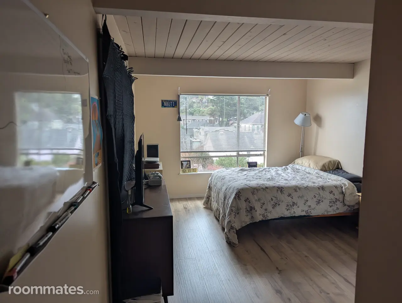 Profile photo 4 of 10