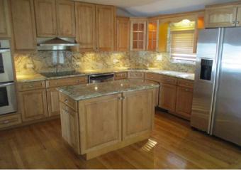 Room for rent in East Rockaway, NY $1000, house