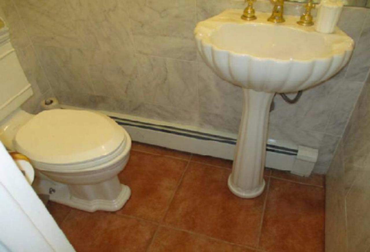 Profile photo 3 of 5