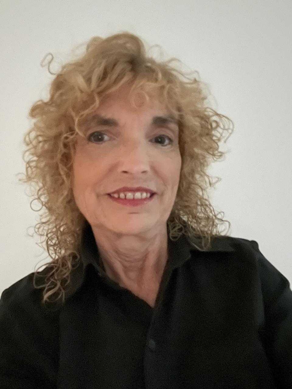 Profile photo 1 of 1