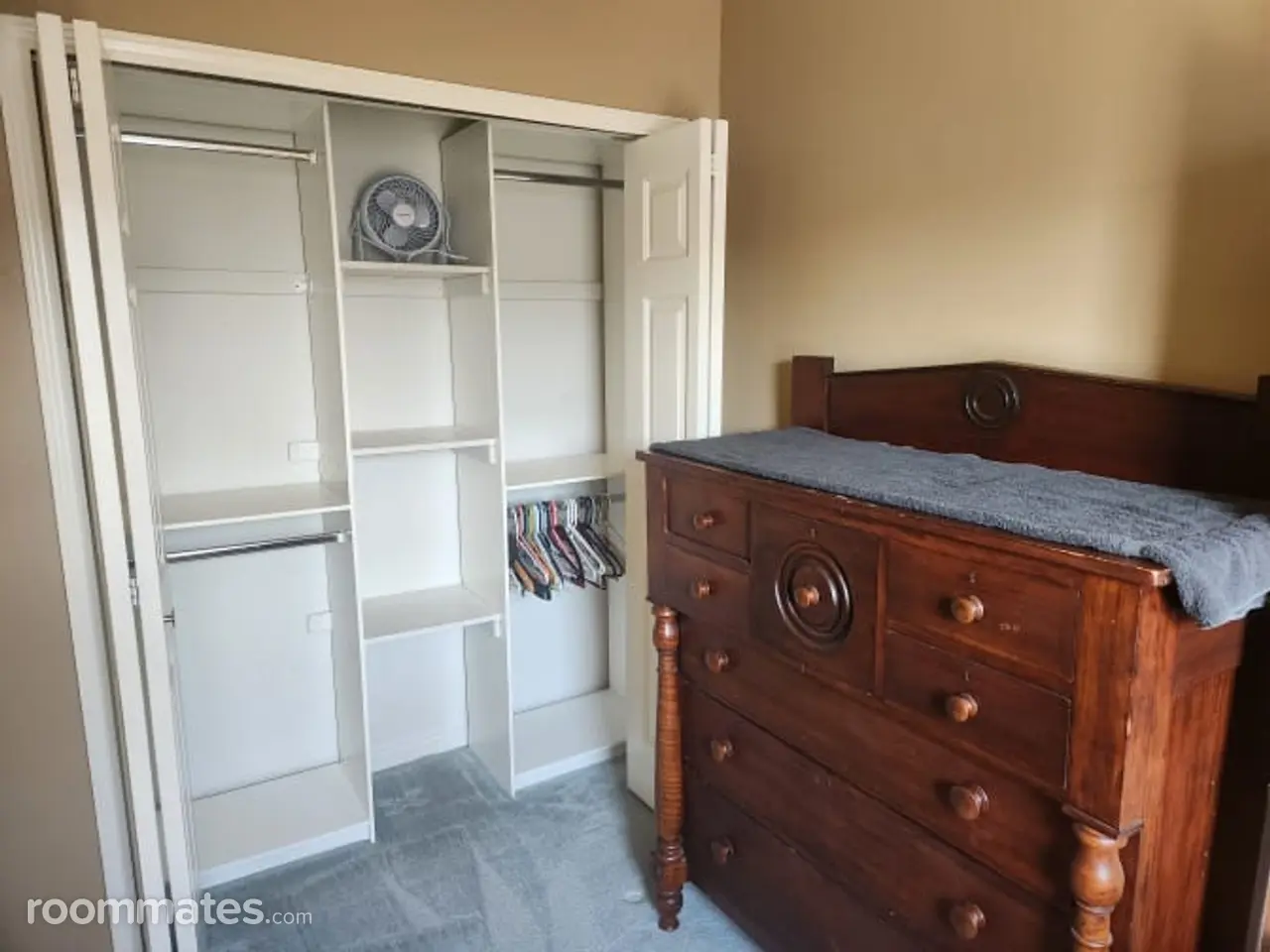 Profile photo 1 of 8