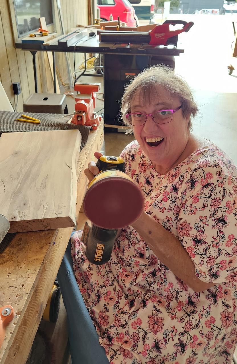 Profile photo 7 of 7