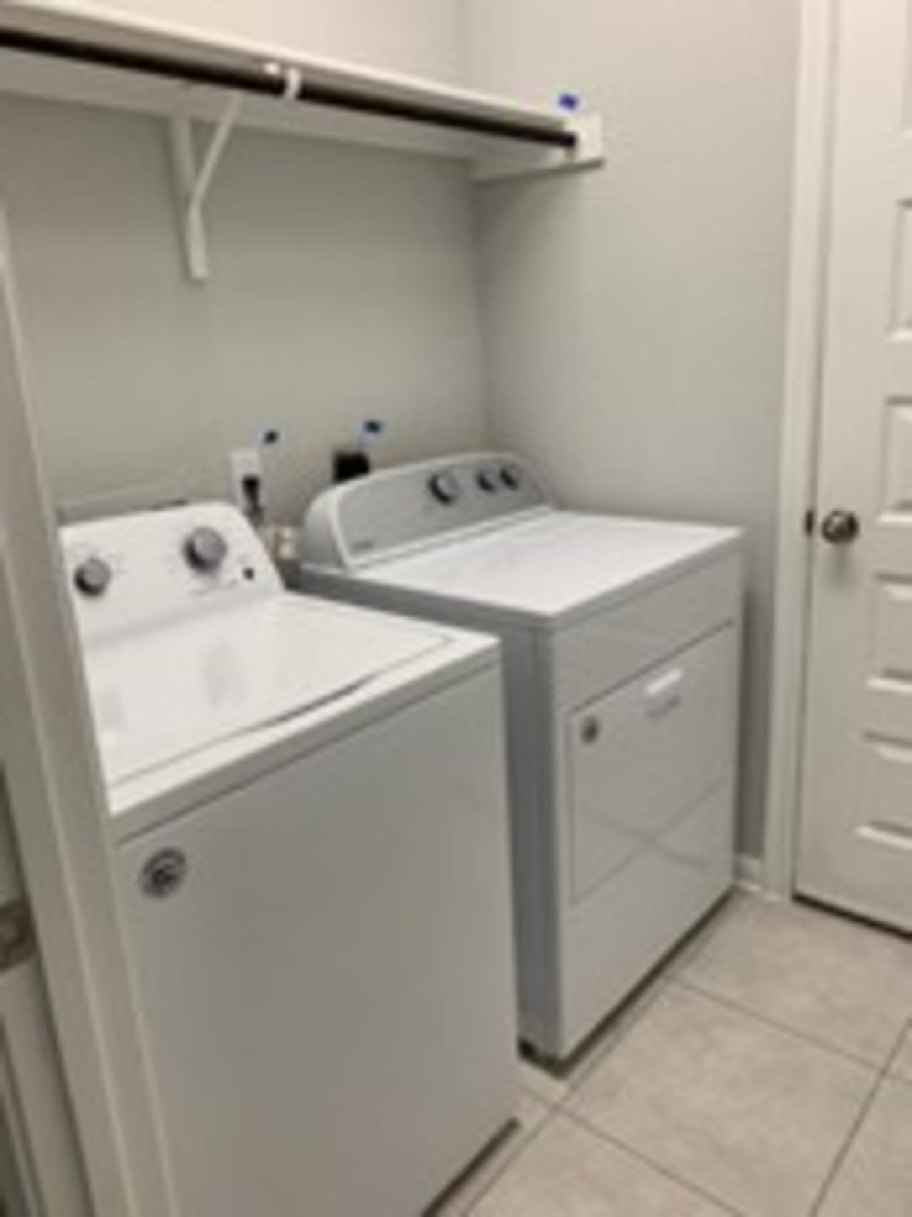 Profile photo 4 of 7