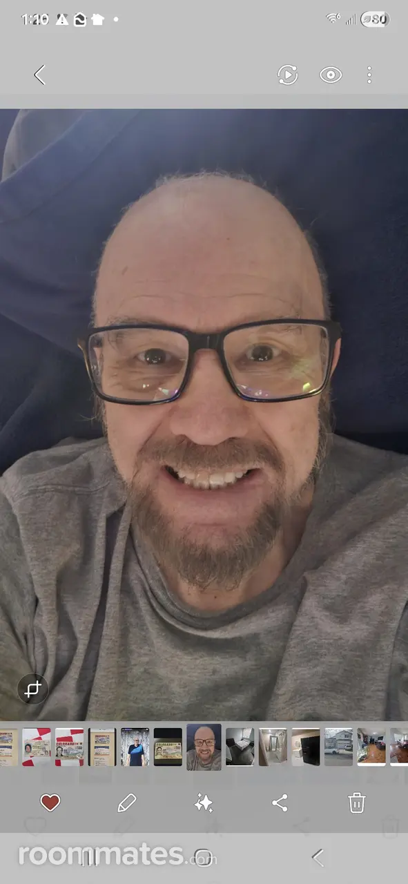 Profile photo 6 of 6