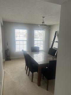 Room for rent in Caledonia, MI $800, house