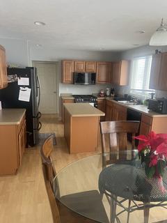 Room for rent in Caledonia, MI $800, house