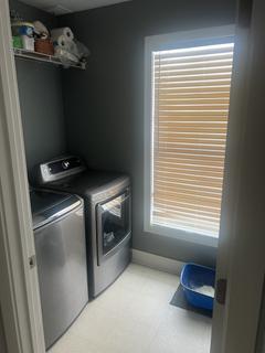 Room for rent in Caledonia, MI $800, house