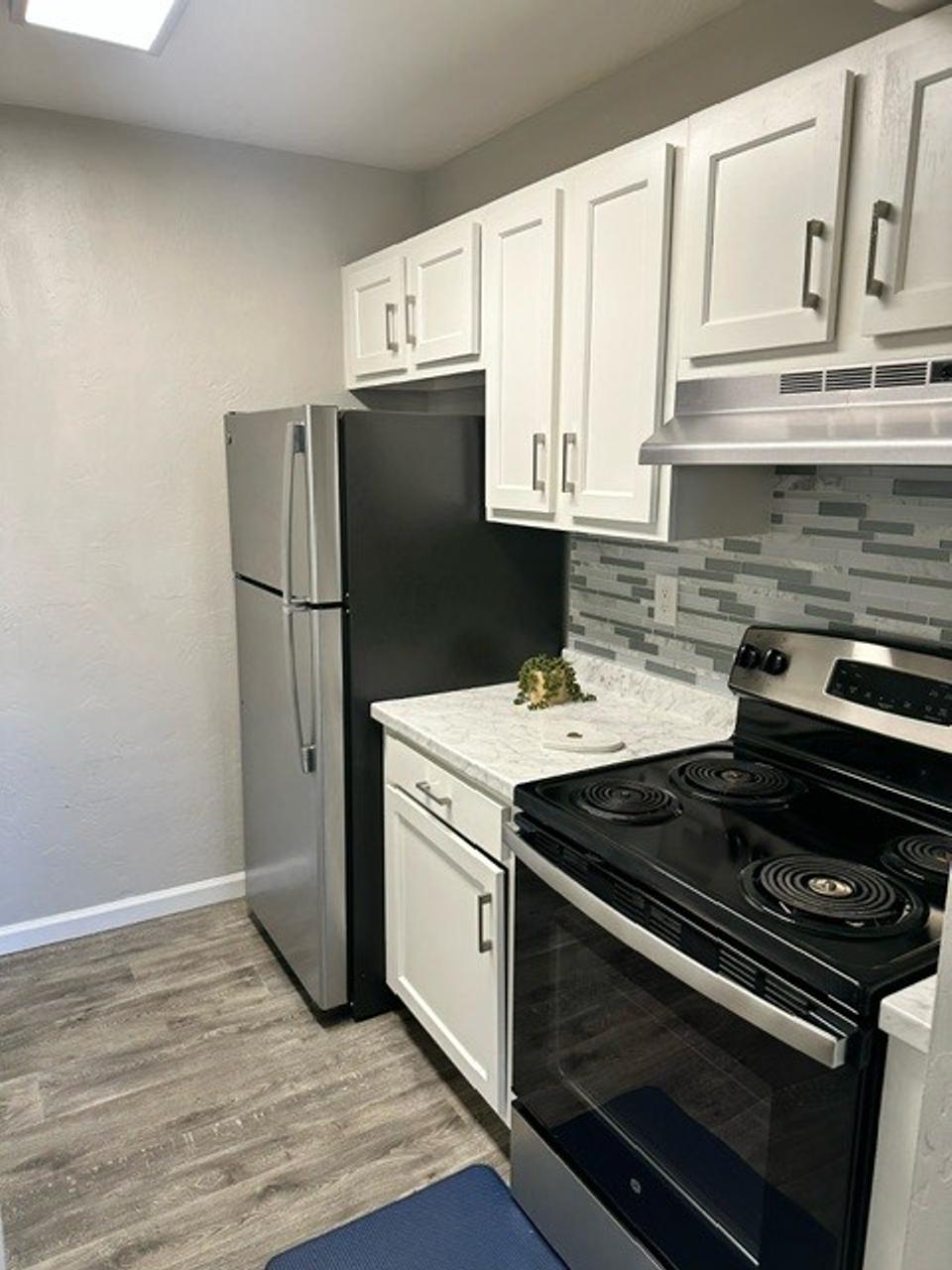 Profile photo 6 of 10