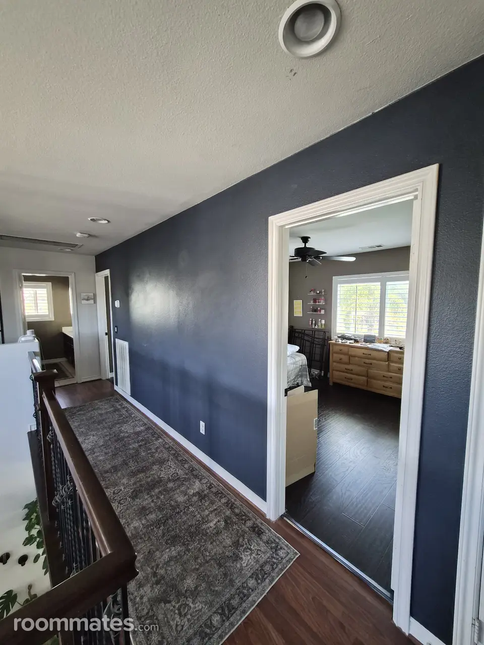 Profile photo 3 of 18