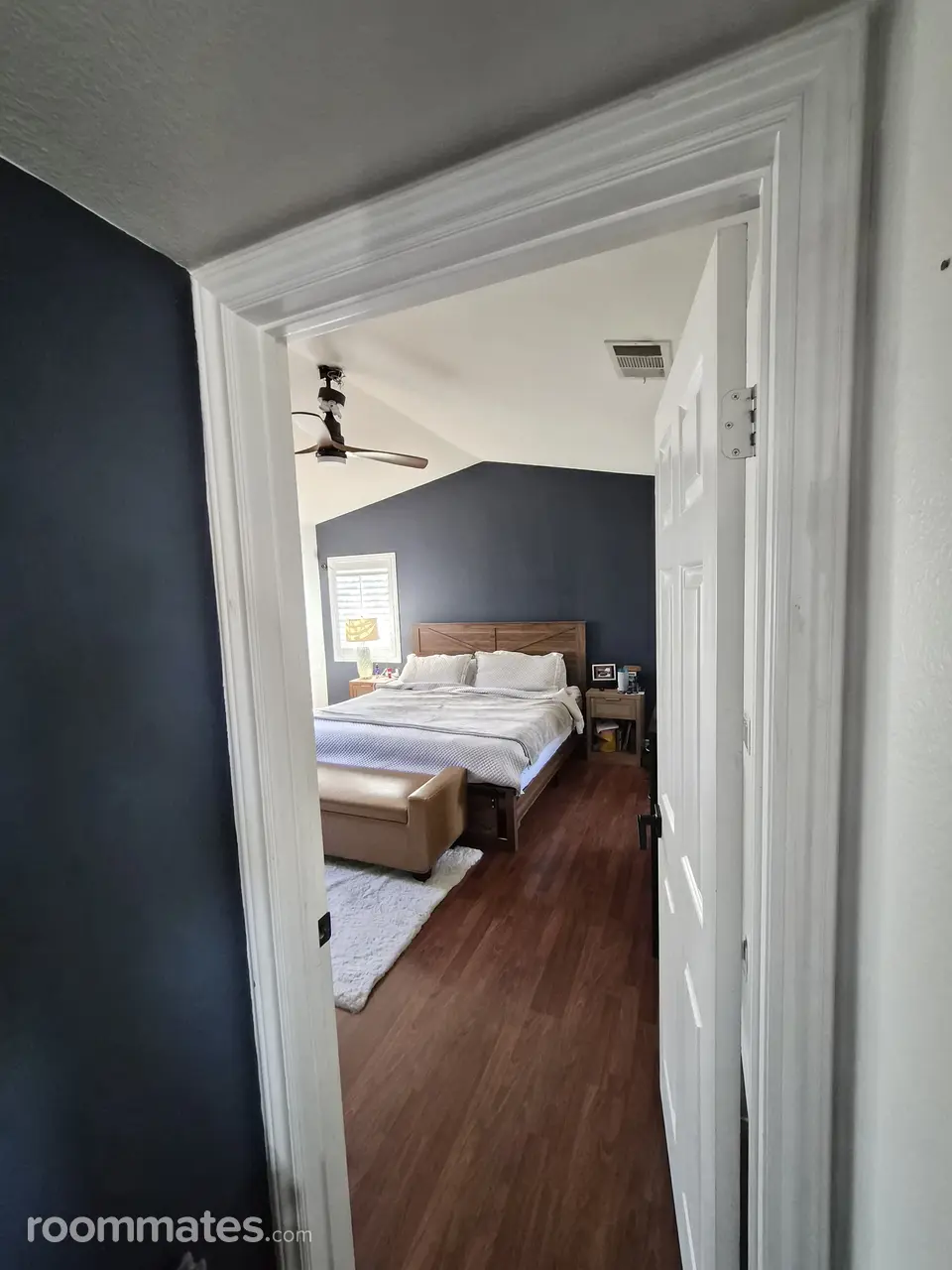 Profile photo 2 of 18