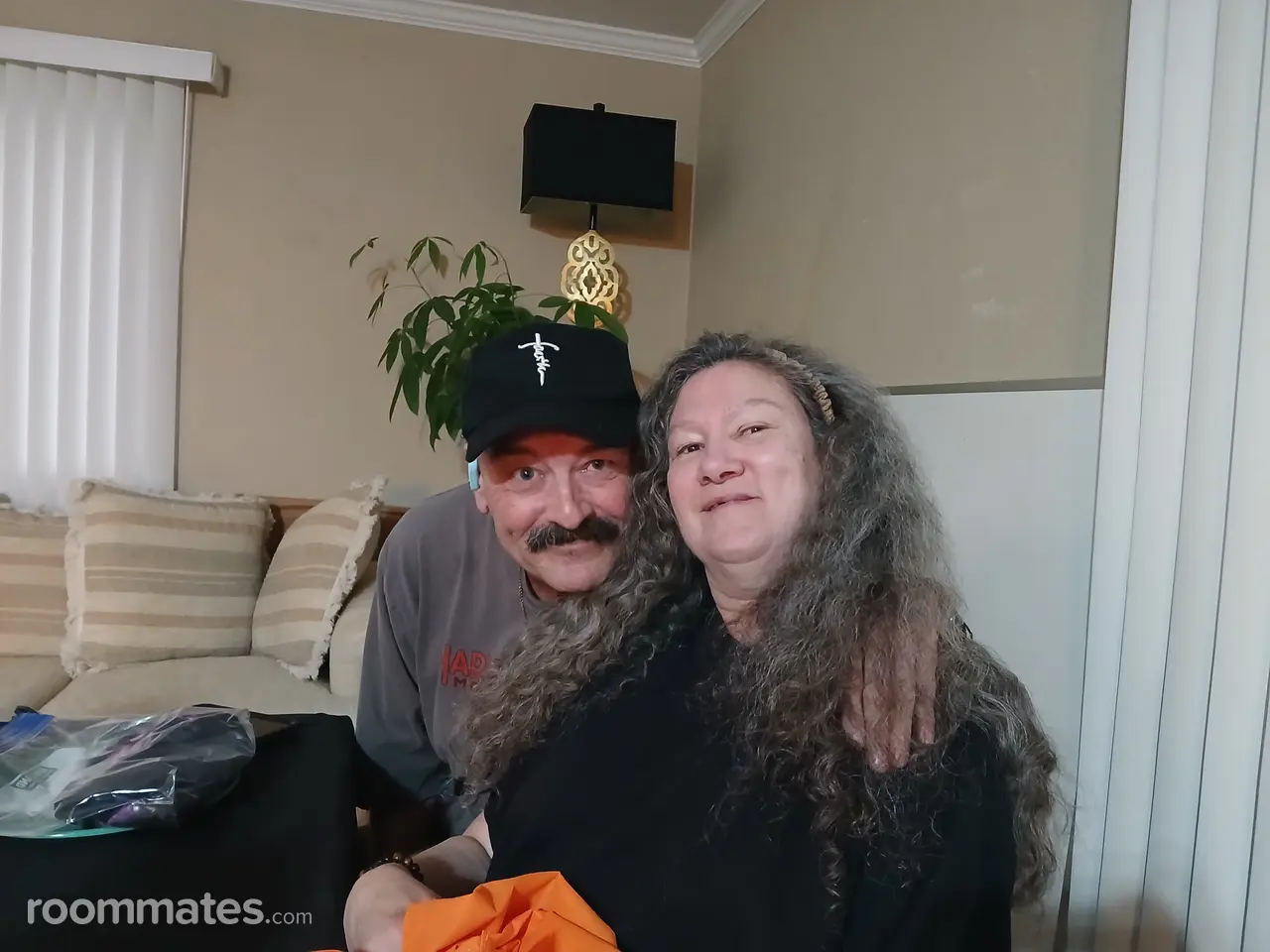 Profile photo 1 of 1