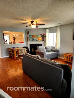 Room for rent in North Charleston, SC $835, house