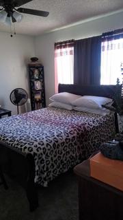 Room for rent in Apple Valley, CA $750, townhouse