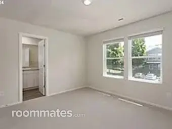 Room for rent in Vancouver, WA $900, townhouse