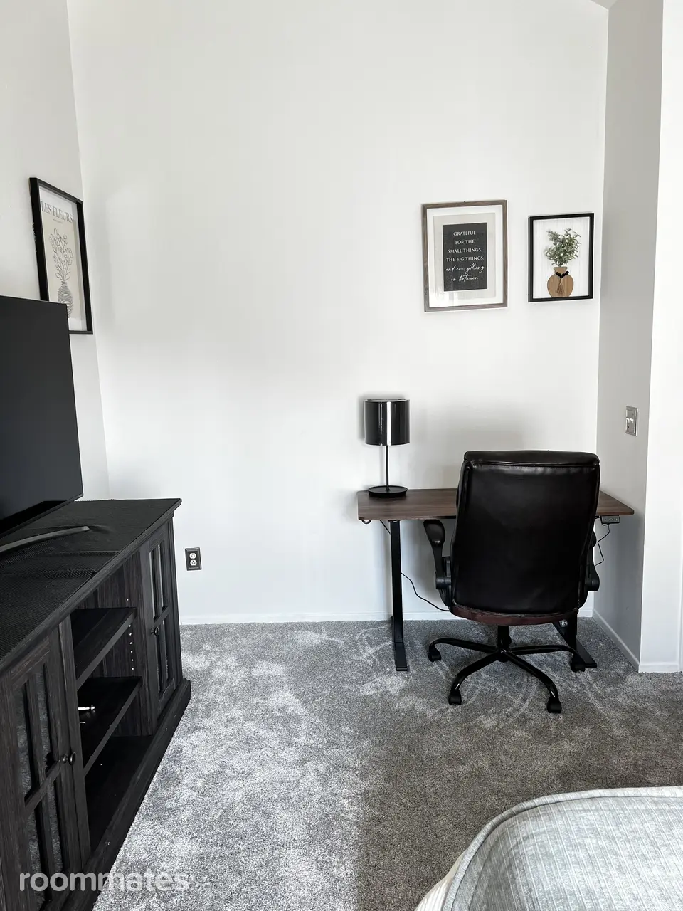 Profile photo 5 of 11