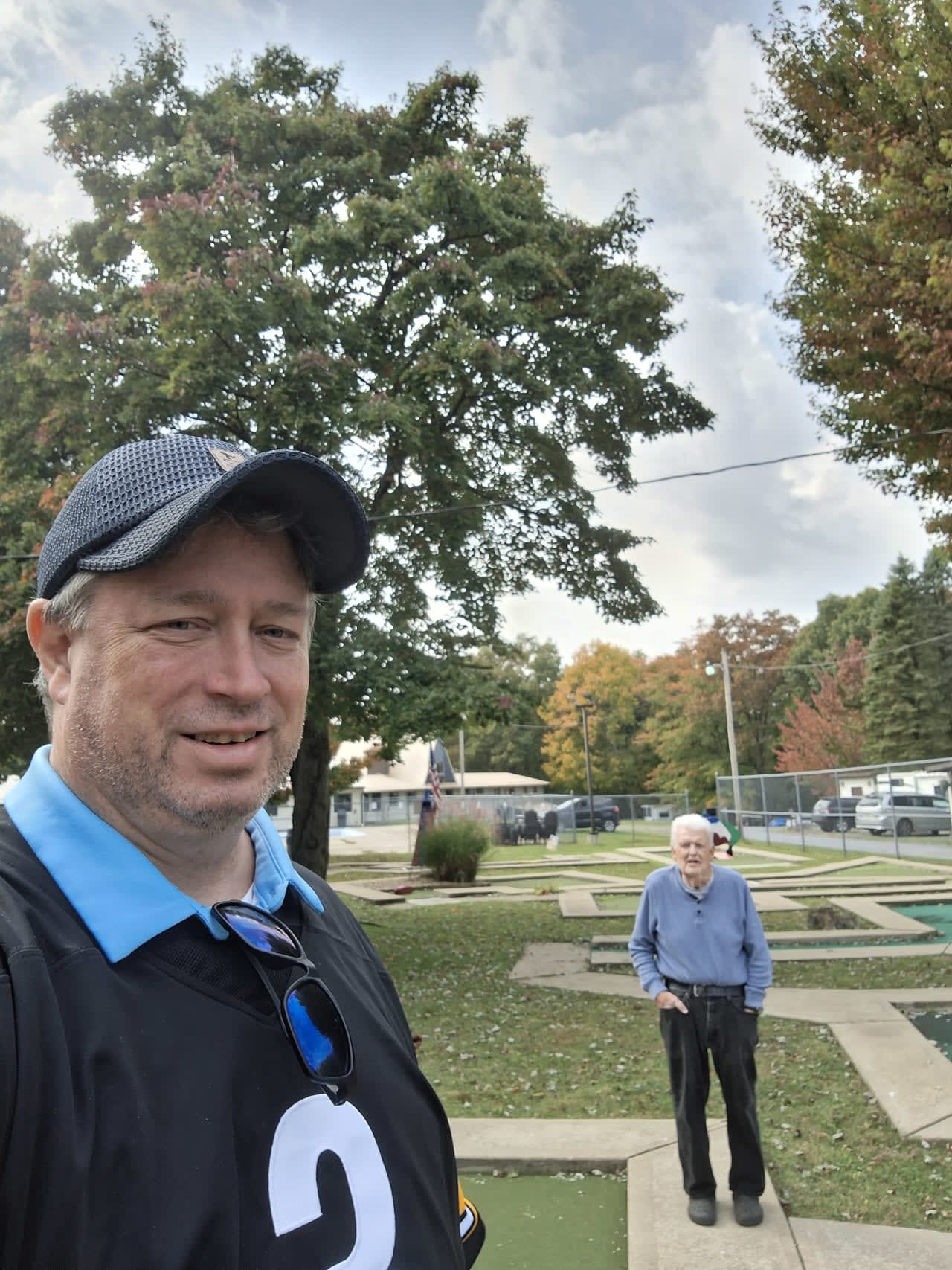 Profile photo 11 of 13