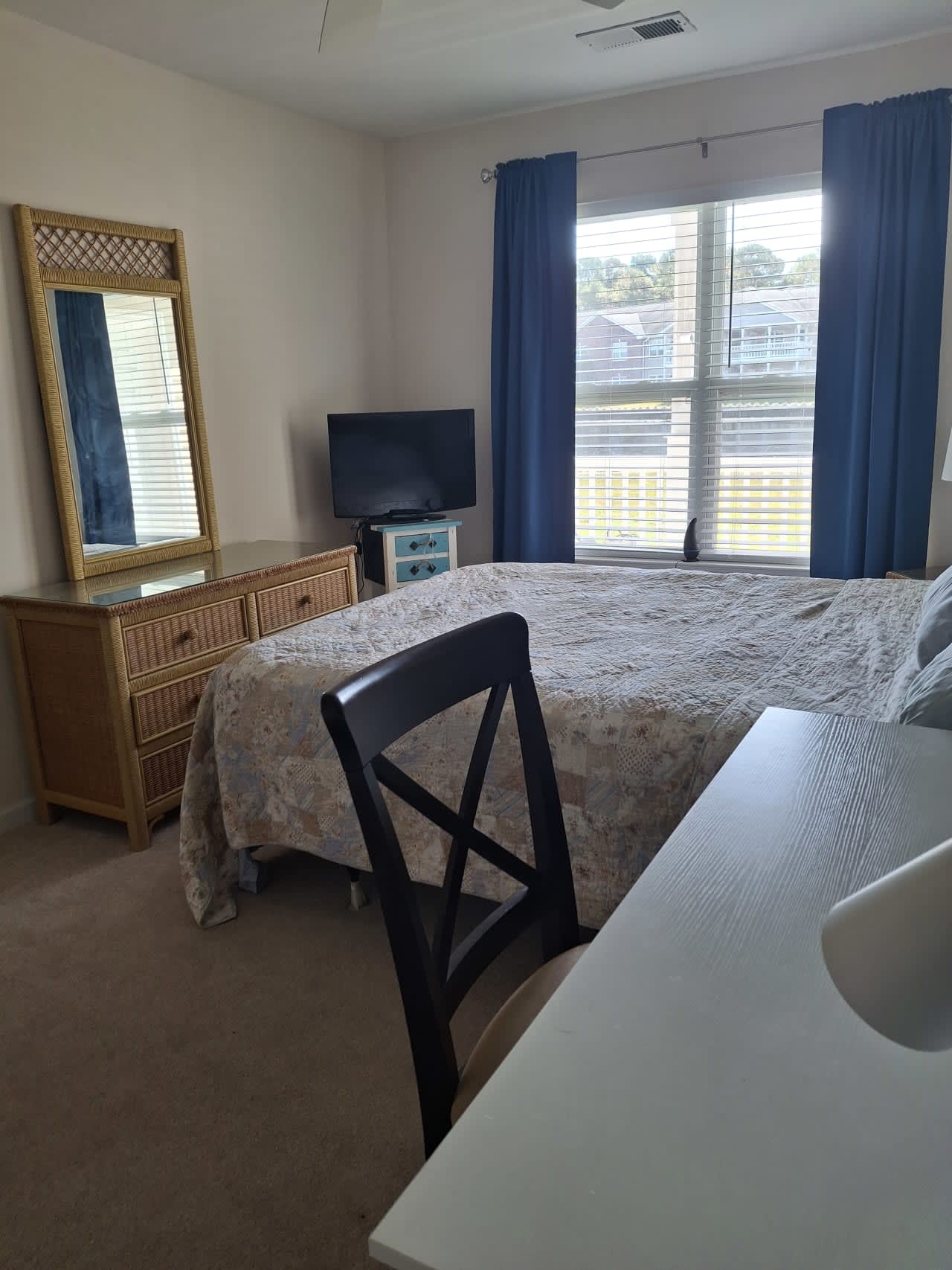 Profile photo 5 of 13