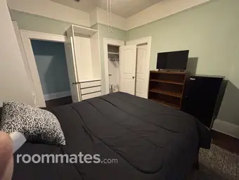 Room for rent in Jacksonville, FL $600, house