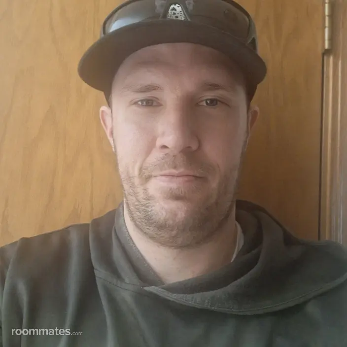 Roommate looking Weyauwega, WI, $1000