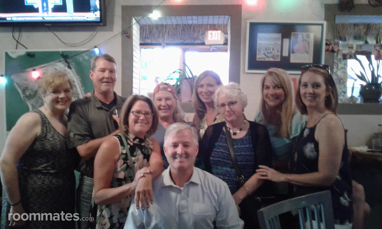 Profile photo 6 of 6