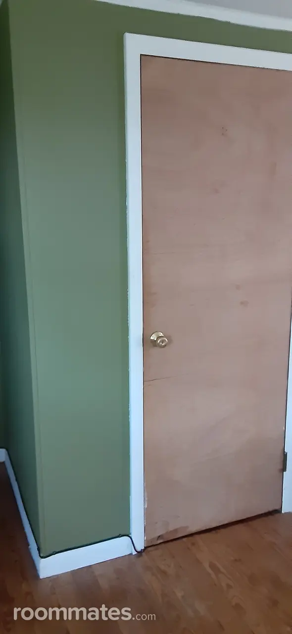 Profile photo 4 of 9