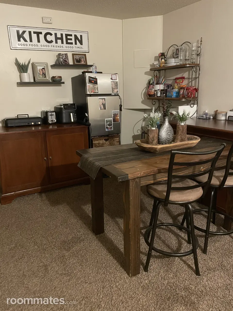 Profile photo 6 of 8