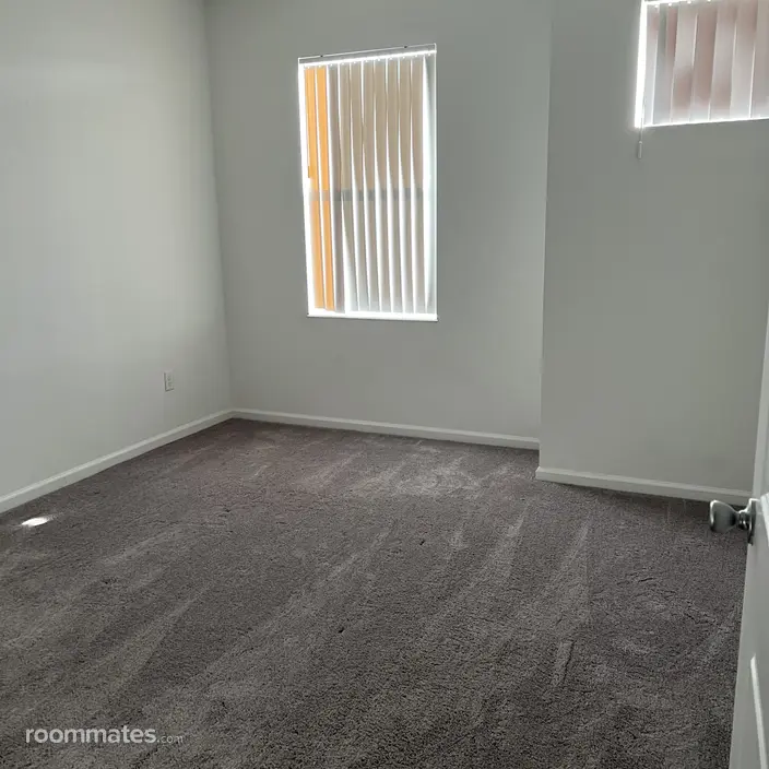 Room for rent in Fort Myers, FL $900, townhouse