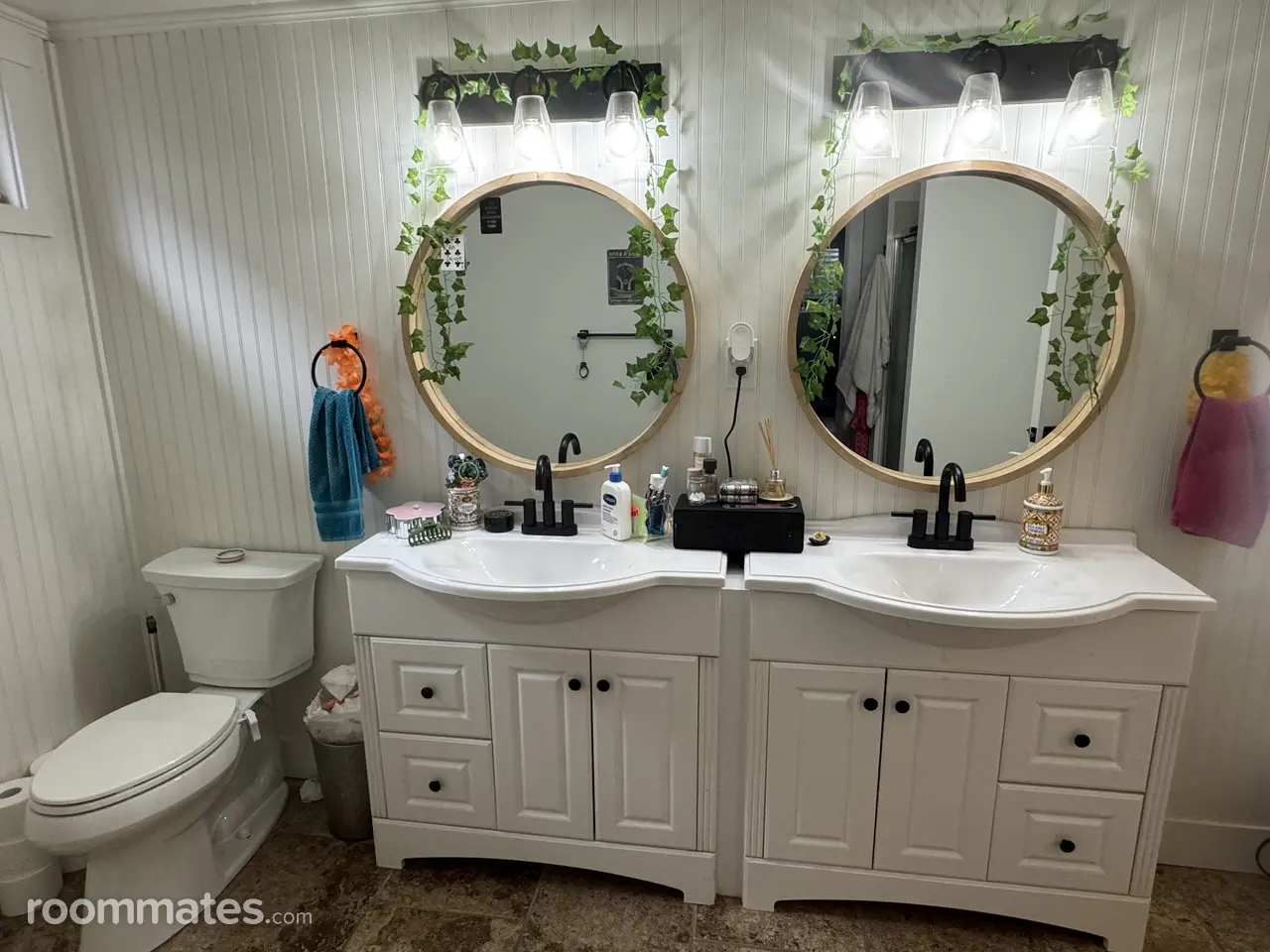 Profile photo 2 of 15