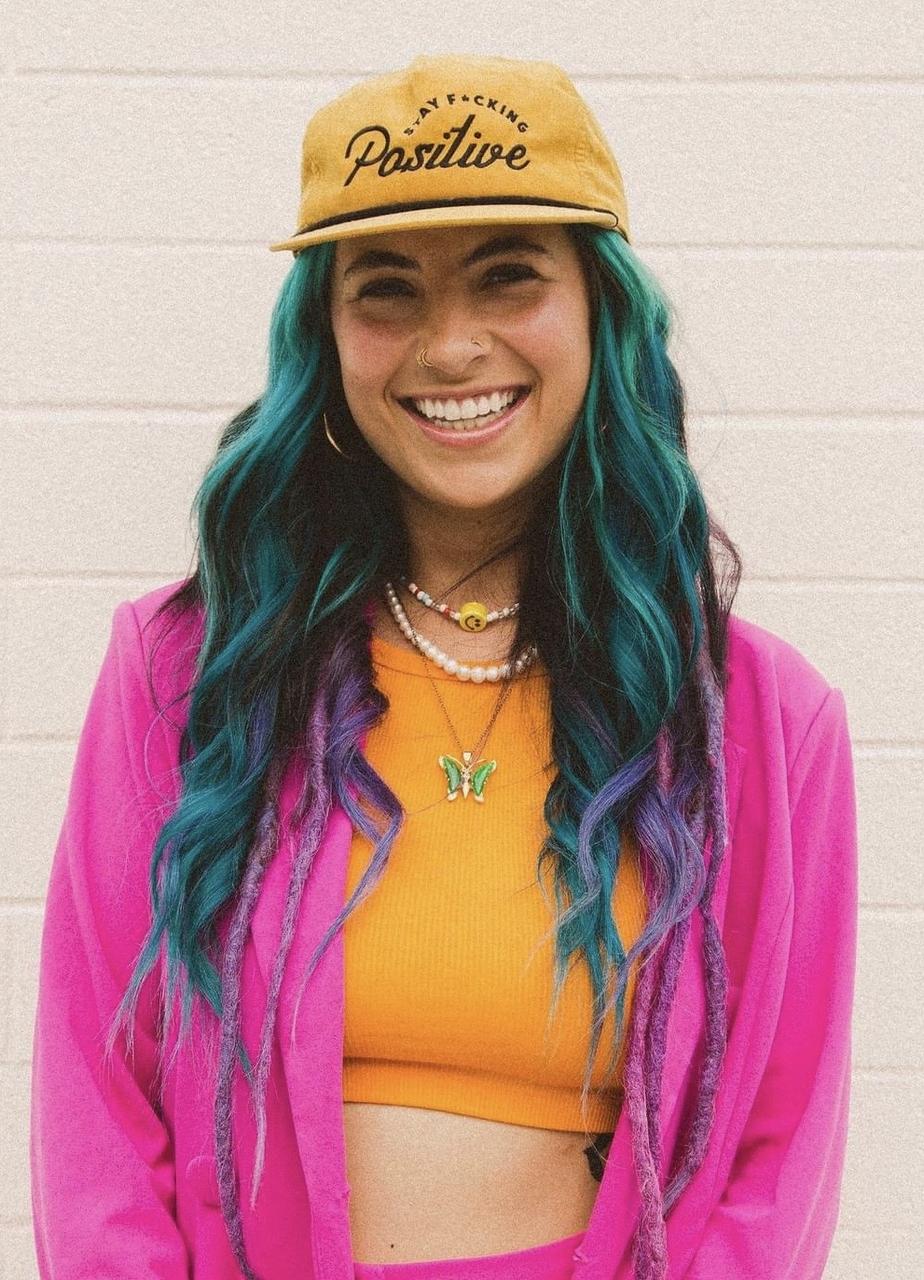 Profile photo 9 of 15