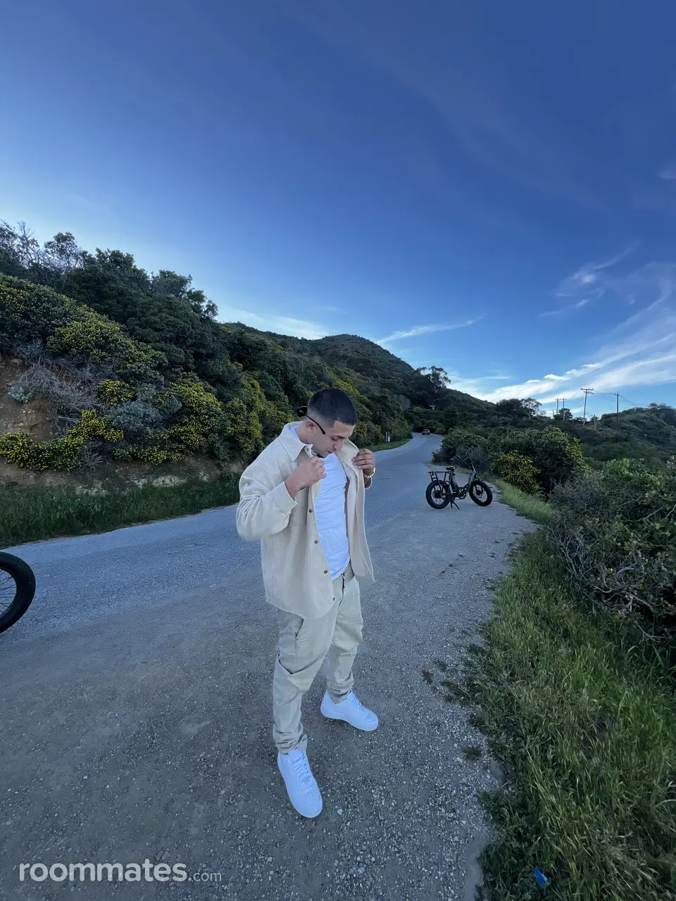 Profile photo 4 of 4