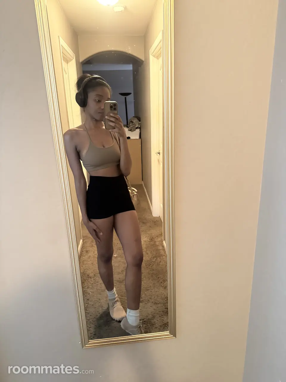 Profile photo 4 of 4