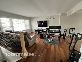 Room for rent in Tinley Park, IL $856, house