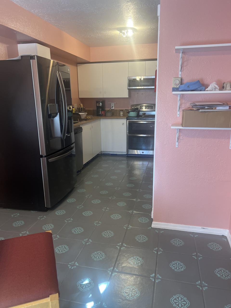 Profile photo 14 of 15