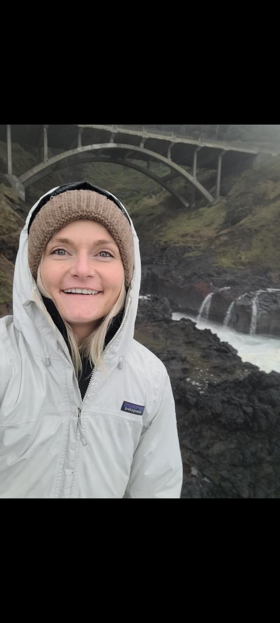 Profile photo 11 of 13