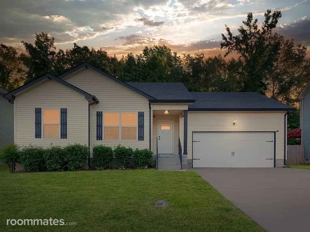 Profile photo 4 of 8