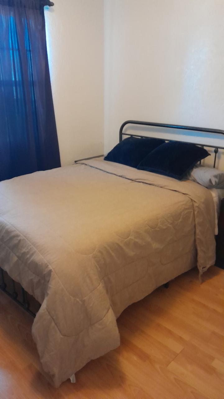 Profile photo 2 of 13